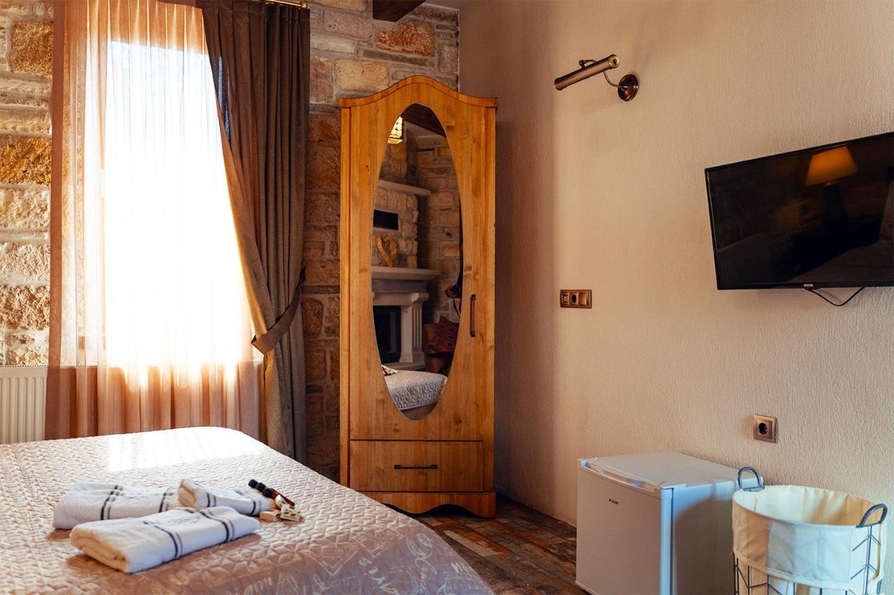 Sinem Hanim Konagi Boutique Hotel Yenifoca Екстериор снимка
